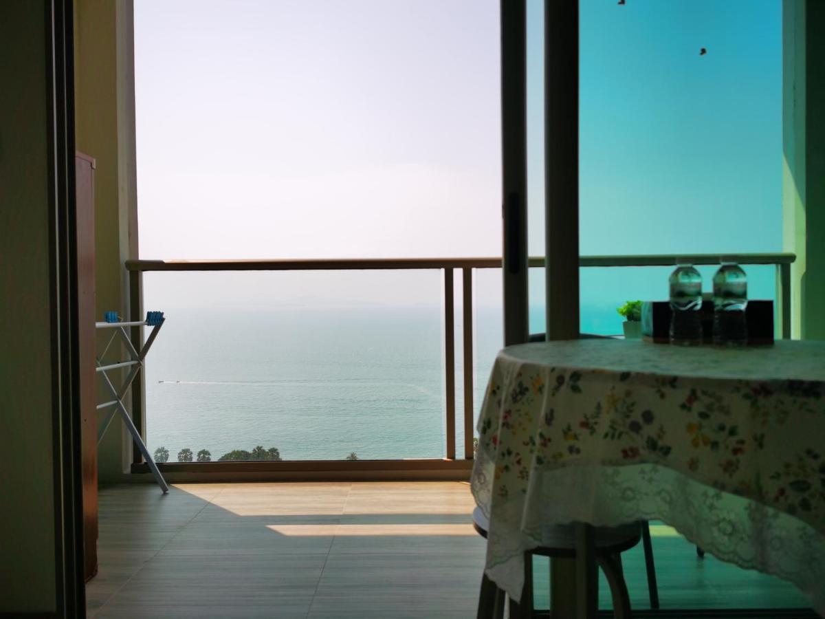The Riviera Wongamat Hong Apartment Pattaya Buitenkant foto