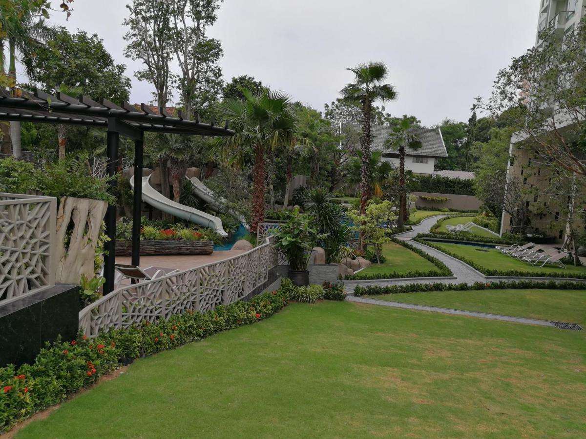The Riviera Wongamat Hong Apartment Pattaya Buitenkant foto