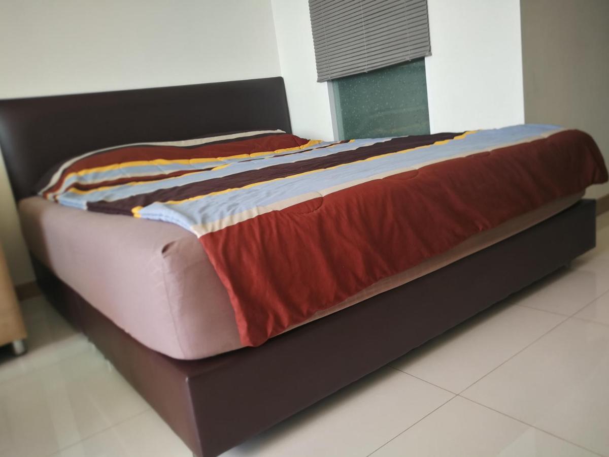 The Riviera Wongamat Hong Apartment Pattaya Buitenkant foto